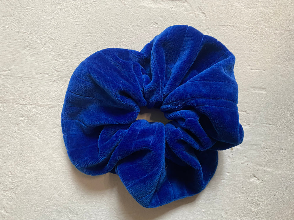 Chouchou Paul - Electric blue