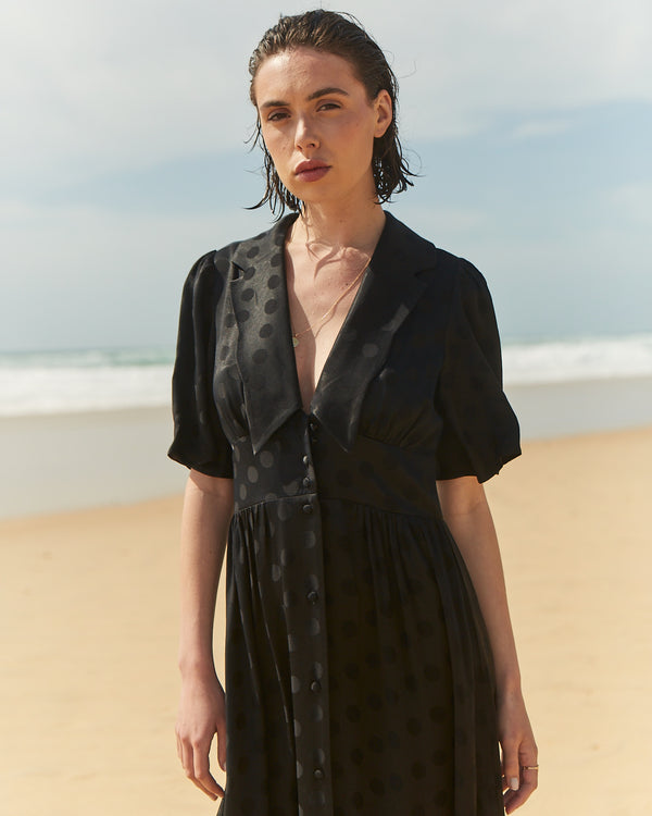 ROBE LOES - BLACK