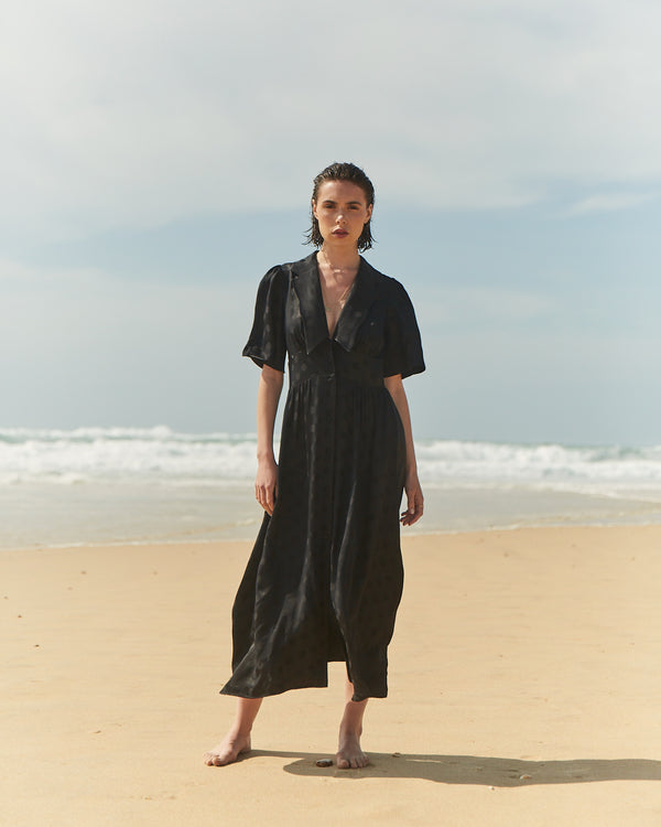 ROBE LOES - BLACK